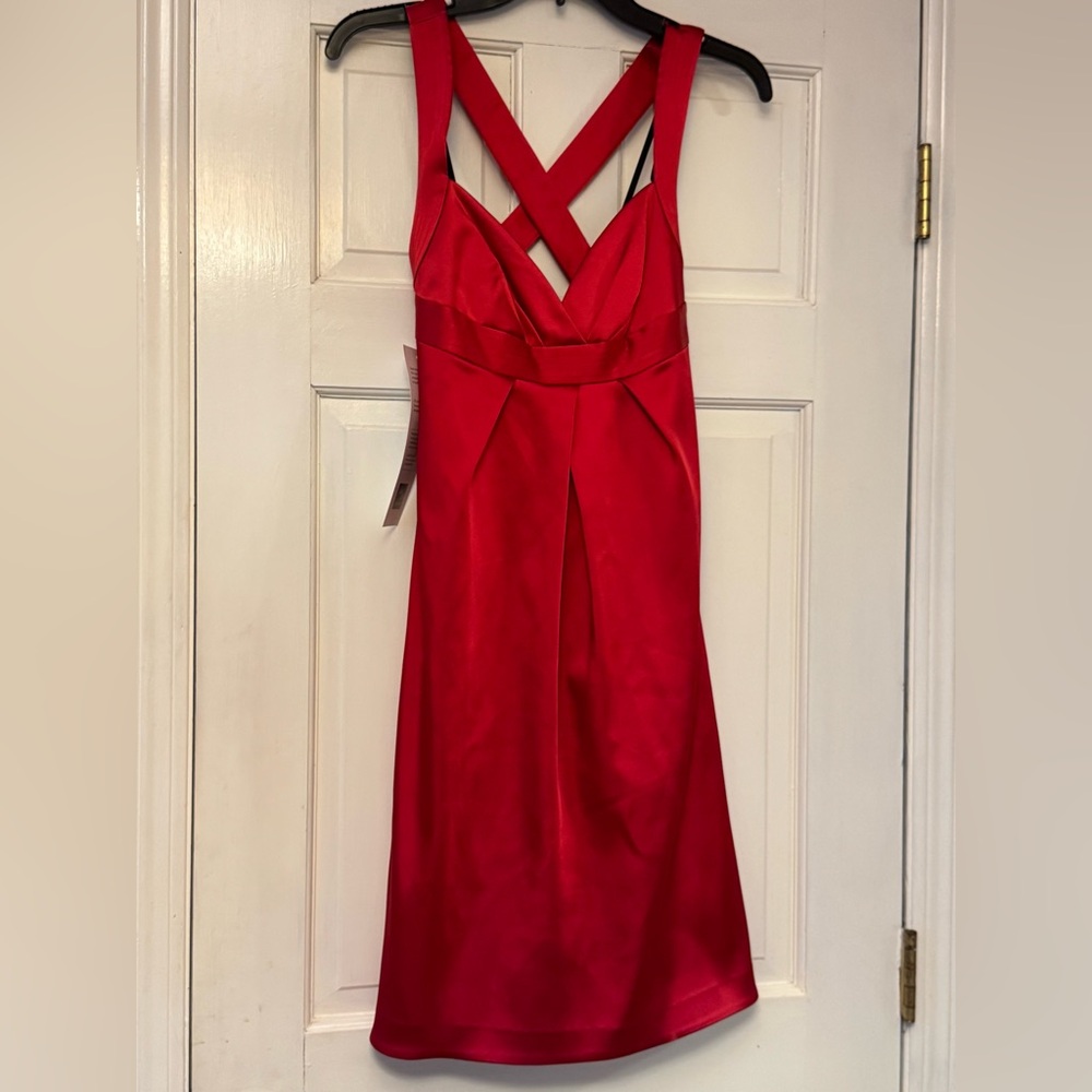 Laundry By Shelli Segal Striking Red Backless Dress‎